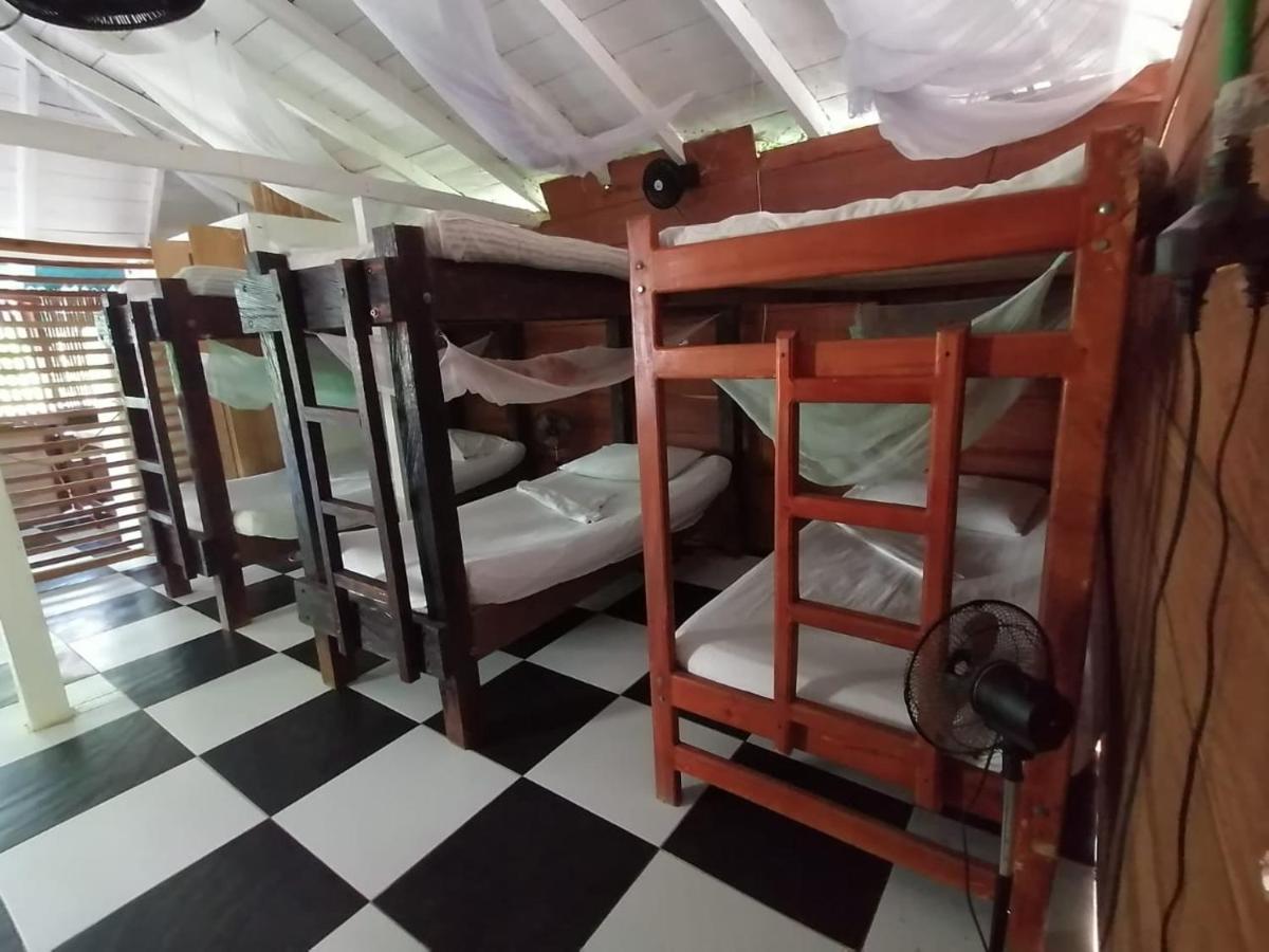Hospedaje Pirata Express Capurganá Exterior foto